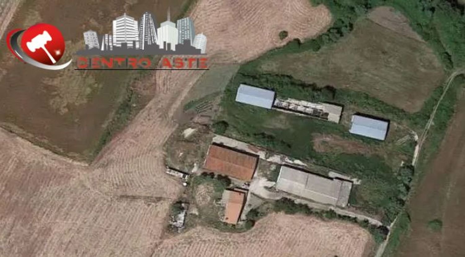 1938m² Land in Sant'Elia a Pianisi, Italy No. 283106