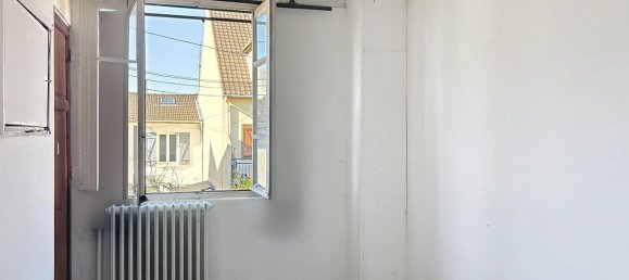 2 bedrooms Townhouse in Romainville, France No. 203319 5