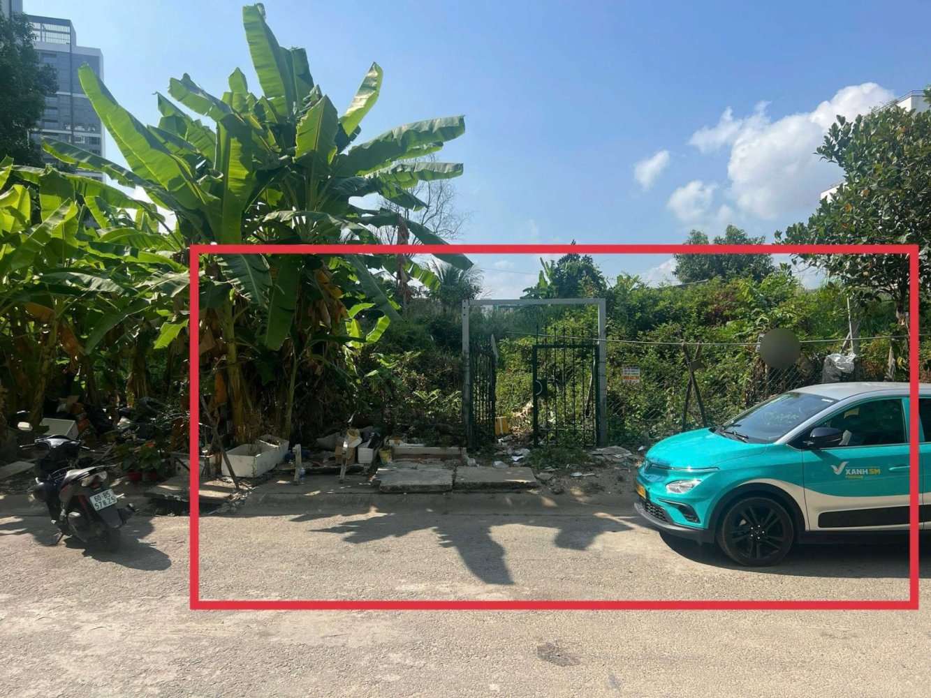 300m² Land in District 7, Vietnam No. 20378