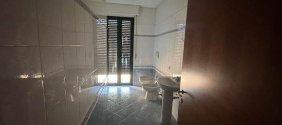 Lagerhaus in Vigevano, Italy 700m², Nr. 334132 7