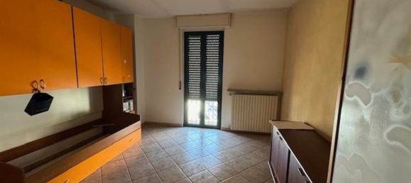 Lagerhaus in Vigevano, Italy 700m², Nr. 334132 9