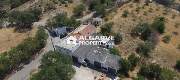 Villa de 3 dormitorios en Quarteira, Portugal No. 103549 3