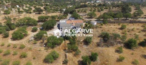 Villa de 3 dormitorios en Quarteira, Portugal No. 103549 4