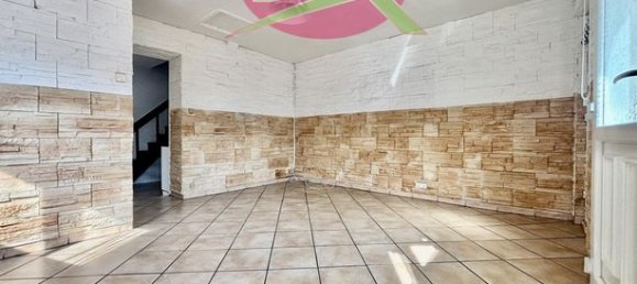 2 bedrooms House in Le Petit-Quevilly, France No. 362395 4