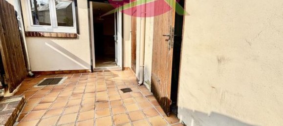 2 bedrooms House in Le Petit-Quevilly, France No. 362395 10