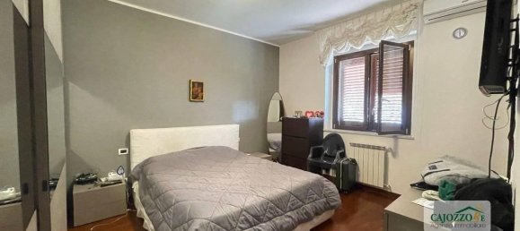 4 rooms Apartment in Palermo, Italy No. 33043 13