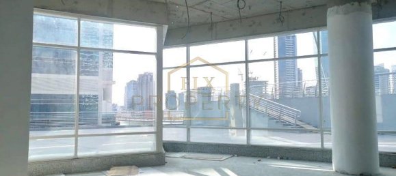 1704.8m² Commercial property in Business Bay, UAE No. 7506 3