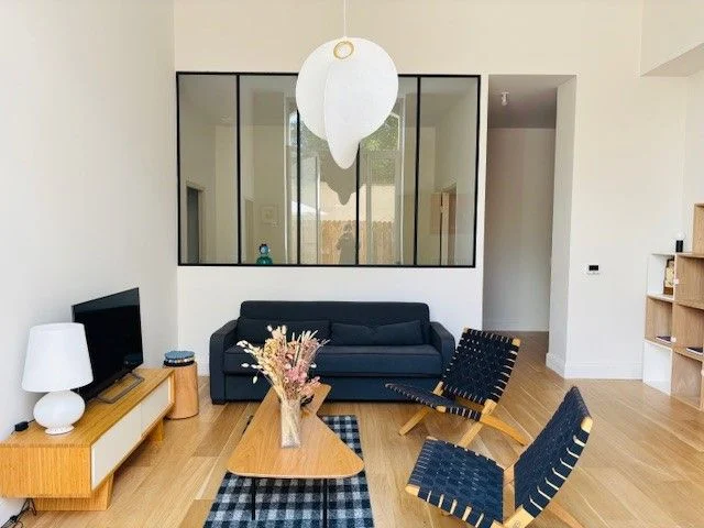 2 bedrooms Apartment in Mont-de-Marsan, France No. 352771