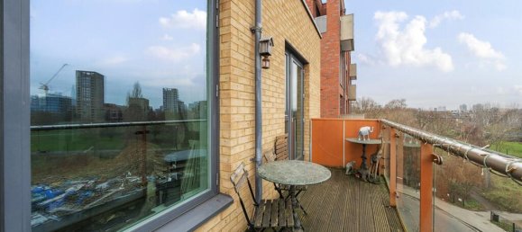 2 bedrooms Apartment in London, United Kingdom No. 7618 10