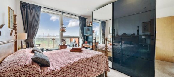 2 bedrooms Apartment in London, United Kingdom No. 7618 17