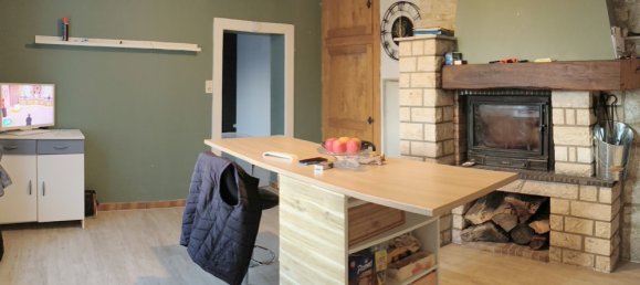 2 chambres Maison de ville à Polisot, France No. 44873 11