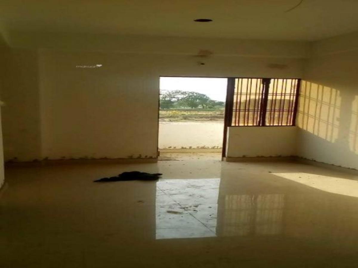 2 bedrooms House in Lucknow, India No. 21792