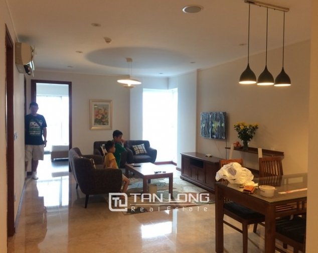 3 bedrooms Apartment in Tay Ho, Vietnam No. 1386