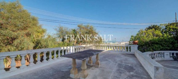 Bungalow de 3 dormitorios en Swieqi, Malta No. 1358 2