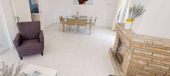 3 bedrooms House in Paphos, Cyprus No. 9668 3