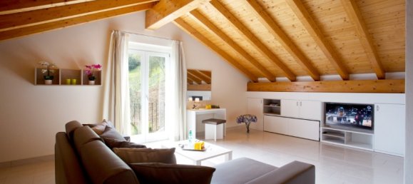 Villa T4 em Sala Comacina, Italy N.º 53434 53