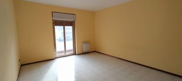 Apartamento de 3 habitaciónes en Isernia, Italy No. 29120 3