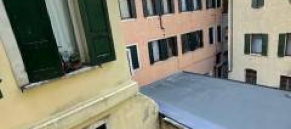 5 Schlafzimmer Wohnung in Verona, Italy, Nr. 378343 3