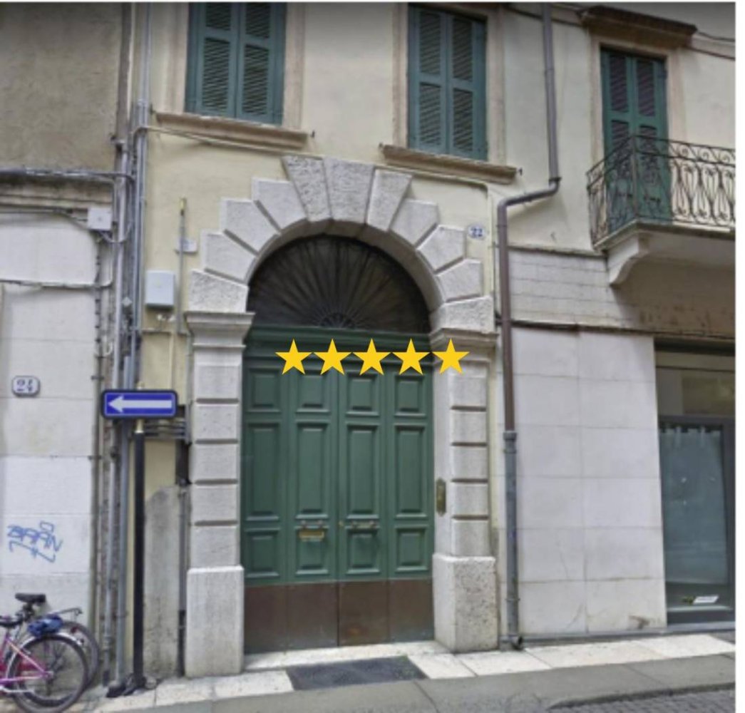 5 Schlafzimmer Wohnung in Verona, Italy, Nr. 378343