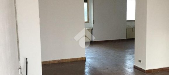 Propiedad comercial de 1 habitación en Parabiago, Italy No. 75801 4