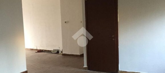 Propiedad comercial de 1 habitación en Parabiago, Italy No. 75801 45