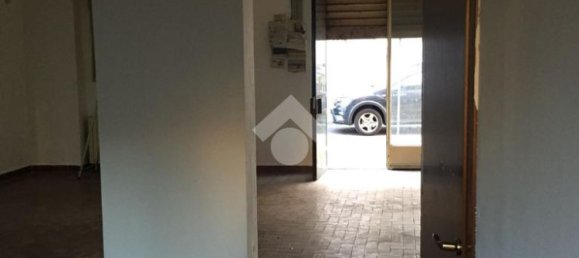 Propiedad comercial de 1 habitación en Parabiago, Italy No. 75801 13