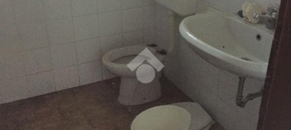 Propiedad comercial de 1 habitación en Parabiago, Italy No. 75801 25