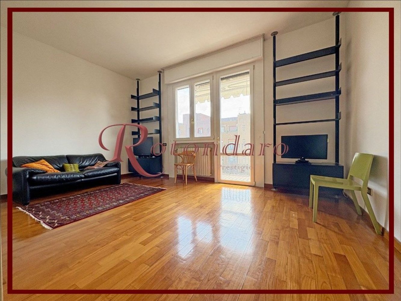 2 Schlafzimmer Wohnung in Milan, Italy, Nr. 384600