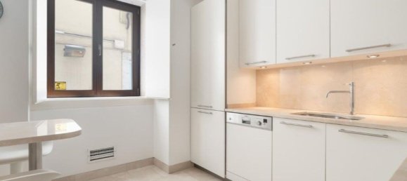 2 Schlafzimmer Wohnung in Lisbon, Portugal, Nr. 11996 8