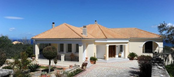 5 bedrooms Villa in Zakynthos, Greece No. 845 9