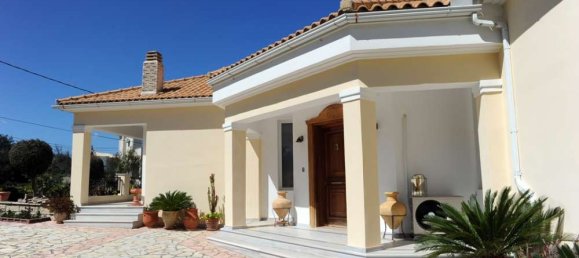 5 bedrooms Villa in Zakynthos, Greece No. 845 11