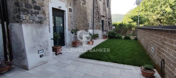 Квартира с 3 комнатами в Казерта, Италия № 300126 5