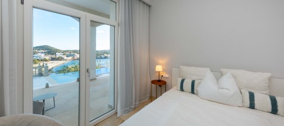 4 Schlafzimmer Villa in Nova Santa Ponsa, Spain, Nr. 68763 7