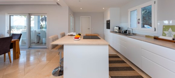 4 Schlafzimmer Villa in Nova Santa Ponsa, Spain, Nr. 68763 22