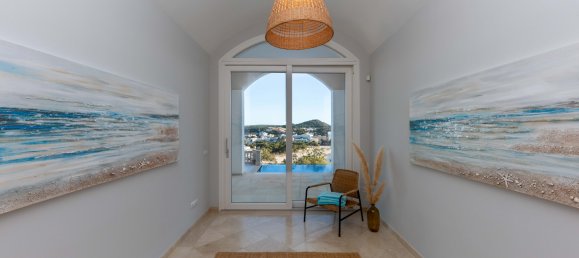 4 Schlafzimmer Villa in Nova Santa Ponsa, Spain, Nr. 68763 23