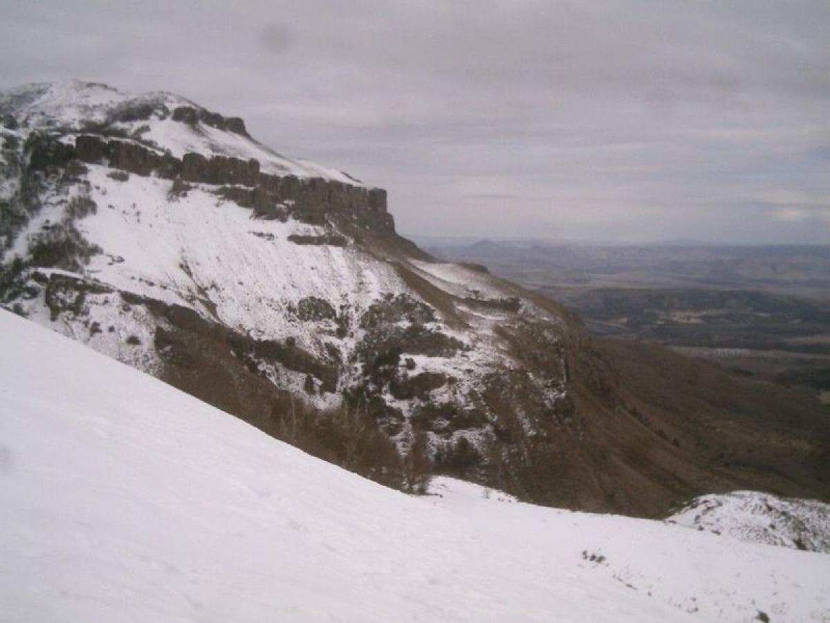  Land in Neuquen, Argentina No. 33298