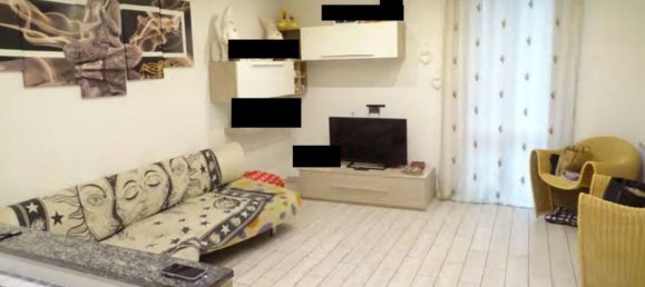 3 rooms House in Fagnano Olona, Italy No. 8925 3