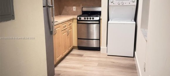 2 Schlafzimmer Gewerbliche Immobilien in Miami, USA, Nr. 614179 2