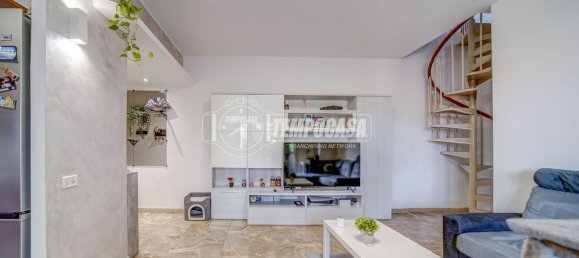 2 Schlafzimmer Wohnung in Cassano Magnago, Italy, Nr. 328711 11