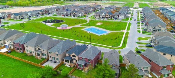 4 bedrooms House in Brampton, Canada No. 70 4