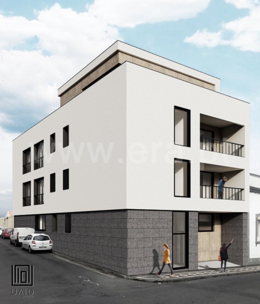 Bâtiment à Ponta Delgada, Portugal 225m² No. 87278