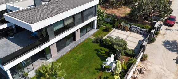 Villa 12+1 in Cesme, Turkey No. 40574 20