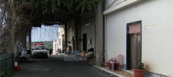 12 rooms Apartment in Santa Maria di Licodia, Italy No. 44643 46