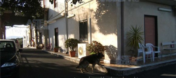 12 rooms Apartment in Santa Maria di Licodia, Italy No. 44643 21