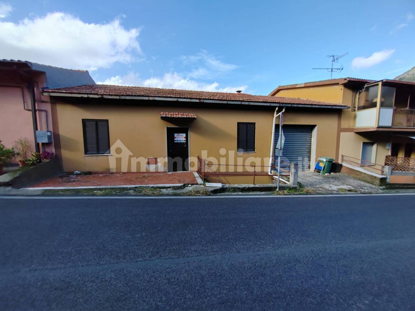 Apartamento de 1 dormitorio en Maenza, Italy No. 87154