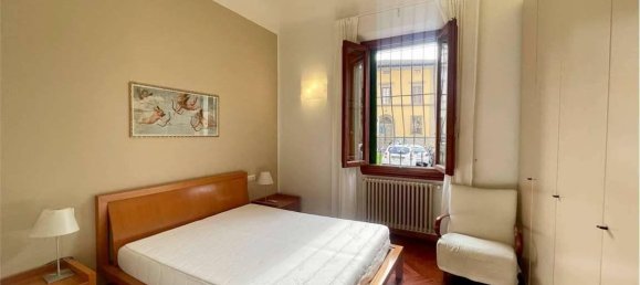 4 rooms Apartment in Florence, Italy No. 34709 10