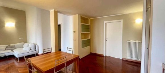 4 rooms Apartment in Florence, Italy No. 34709 6