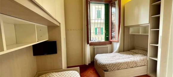 4 rooms Apartment in Florence, Italy No. 34709 12