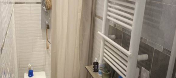 2 bedrooms Apartment in Montataire, France No. 238097 6