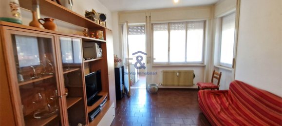 2 bedrooms Apartment in Cuvio, Italy No. 286521 2